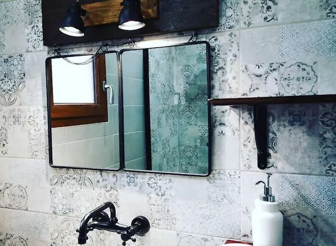 Location Casa Di Lesia A / Porto-vecchio *