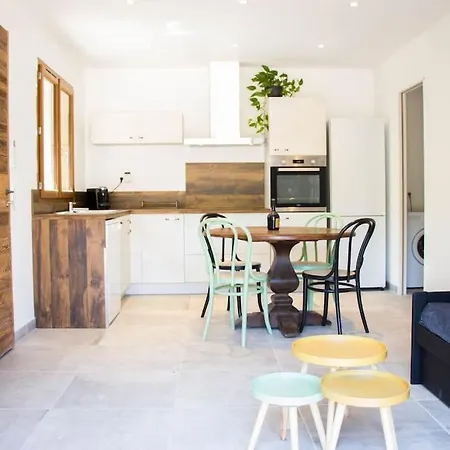 Hébergement de vacances Location Casa Di Lesia à / Porto-vecchio *