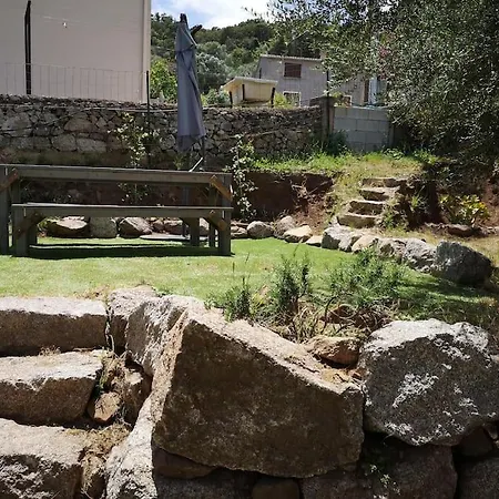 Location Casa Di Lesia à / Porto-vecchio Hébergement de vacances