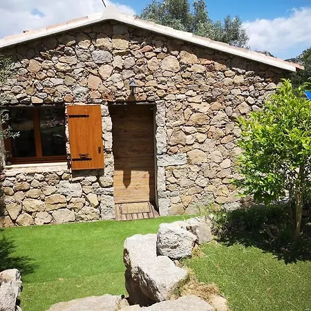 Hébergement de vacances Location Casa Di Lesia à / Porto-vecchio *