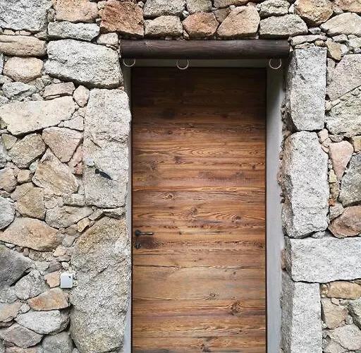 Location Casa Di Lesia A / Porto-vecchio Vakantiehuis